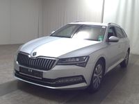 Gebraucht Skoda Superb Style 150 PS (110 kW) 2022 Silber Kombi