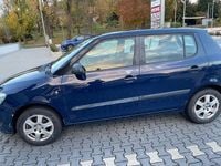 Gebraucht Skoda Fabia 69 PS (50 kW) 2011 Blau Limousine