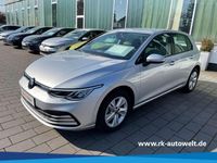 Gebraucht VW Golf VIII Life 131 PS (96 kW) 2020 Silber Limousine
