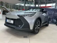 Neu Toyota C-HR 140 PS (102 kW) 2025 Silber SUV