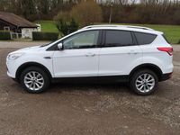Gebraucht Ford Kuga Titanium 150 PS (110 kW) 2016 Weiß SUV