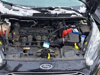 Gebraucht Ford Fiesta Trend 82 PS (60 kW) 2014 Pantherschwarz metallic Kleinwagen