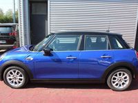 Używany Mini Cooper Essential 136 KM (100 kW) 2021 Niebieski Hatchback