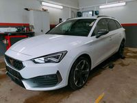 Gebraucht Cupra Leon 150 PS (110 kW) 2022 "candy" weiss Kombi