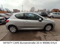 Gebraucht Peugeot 207 Tendance 95 PS (69 kW) 2011 Grau Kleinwagen