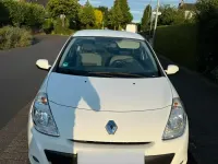 Gebraucht Renault Clio III 75 PS (55 kW) 2011 Weiß Kleinwagen
