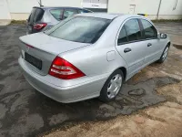 Gebraucht Mercedes C180 145 PS (106 kW) 2006 Silber Limousine