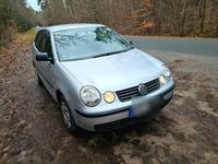 Gebraucht VW Polo 55 PS (40 kW) 2003 Silber Kleinwagen