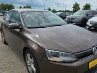Occasion VW Jetta Comfortline 105 ch (77 kW) 2011 Marron Berline