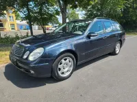 Gebraucht Mercedes E220 150 PS (110 kW) 2004 Schwarz Kombi