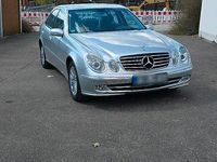 Gebraucht Mercedes E240 177 PS (130 kW) 2004 Silber Limousine