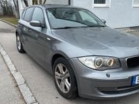 Gebraucht BMW 118 143 PS (105 kW) 2008 Grau Kleinwagen