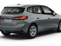 Gebraucht BMW 220 Active Tourer Luxury Line 170 PS (125 kW) 2025 Grau Van / Kleinbus