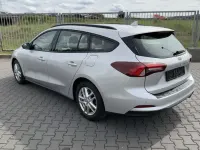 Używany Ford Focus Cool & Connect 120 KM (88 kW) 2022 Srebrny Kombi