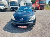 Gebraucht Peugeot 206+ 73 PS (53 kW) 2011 Schwarz Kleinwagen