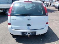 Gebraucht Opel Meriva 101 PS (74 kW) 2003 Weiß Van / Kleinbus