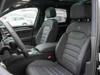 Gebraucht VW Touareg R-line 286 PS (210 kW) 2024 Grenadillschwarz metallic SUV