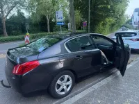 Gebraucht Peugeot 508 Allure 140 PS (102 kW) 2011 Grau Limousine