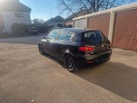 Gebraucht Alfa Romeo 147 105 PS (77 kW) 2002 Schwarz Kleinwagen