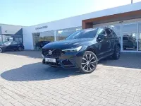 Gebraucht Volvo XC60 Plus 398 PS (292 kW) 2022 Onyx black / metallic SUV