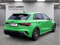 Neu Audi RS3 400 PS (294 kW) 2025 Grün (kyalamigrün) Limousine
