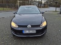 Gebraucht VW Golf VII 105 PS (77 kW) 2014 Schwarz Kleinwagen