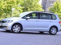Gebraucht VW Touran Trendline 116 PS (85 kW) 2019 Silber Van / Kleinbus