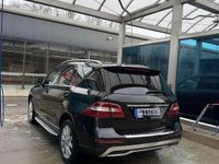 Gebraucht Mercedes ML350 231 PS (169 kW) 2010 SUV
