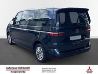 Second-hand VW T7 204 CP (150 kW) 2025 Albastru Van