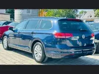 Gebraucht VW Passat 125 PS (91 kW) 2016 Blau Kombi