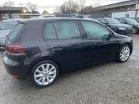 Gebraucht VW Golf VI Highline 122 PS (89 kW) 2009 Deep black perleffekt Kleinwagen