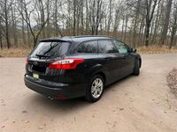 Gebraucht Ford Focus 125 PS (91 kW) 2012 Schwarz Kombi