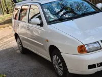 Używany VW Polo Basis 60 KM (44 kW) 1998 Biały Kombi
