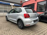 Gebraucht VW Polo Allstar 75 PS (55 kW) 2017 Silber Limousine