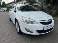 Second-hand Opel Astra 87 CP (63 kW) 2012 Alb Hatchback