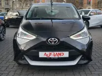 Second-hand Toyota Aygo 69 CP (50 kW) 2018 Negru Hatchback