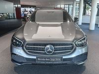 Gebraucht Mercedes E220 Avantgarde 200 PS (147 kW) 2022 Grau Limousine