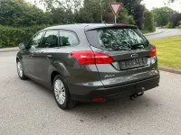 Gebraucht Ford Focus 101 PS (74 kW) 2017 Grau Kombi
