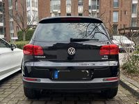 Gebraucht VW Tiguan Cup 110 PS (80 kW) 2014 Schwarz SUV