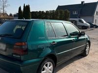 Gebraucht VW Golf III 75 PS (55 kW) 1997 Grün Kleinwagen