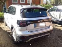 Gebraucht VW T-Cross Move 150 PS (110 kW) 2023 Grau SUV