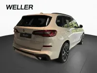 Gebraucht BMW X5 M Sport 352 PS (258 kW) 2023 Alpinweiß (weiß) SUV