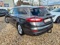 Gebraucht Ford Mondeo Titanium 160 PS (117 kW) 2017 Silber Kombi