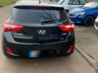 Gebraucht Hyundai i30 Style 99 PS (72 kW) 2012 Schwarz Kleinwagen