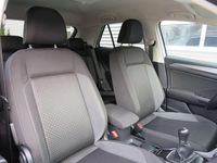 Gebraucht VW T-Roc Active 110 PS (80 kW) 2021 White silver metallic SUV