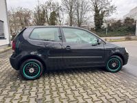 Gebraucht VW Polo 70 PS (51 kW) 2009 Schwarz Kleinwagen