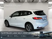 Gebraucht BMW 220 Active Tourer Efficient Dynamics 156 PS (114 kW) 2025 Weiß Van / Kleinbus