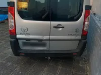 Gebraucht Toyota Proace 128 PS (94 kW) 2014 Silber Van / Kleinbus