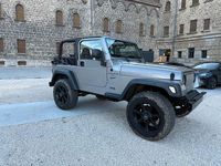 Gebraucht Jeep Wrangler 175 PS (128 kW) 2000 Silber SUV