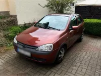 Używany Opel Corsa 75 KM (55 kW) 2001 Czerwony Hatchback
